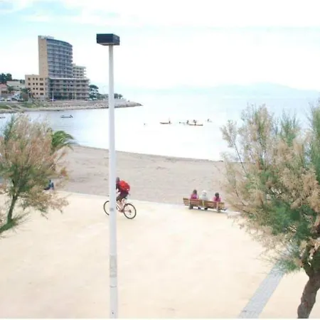 Frente Mar Apartment L'Escala